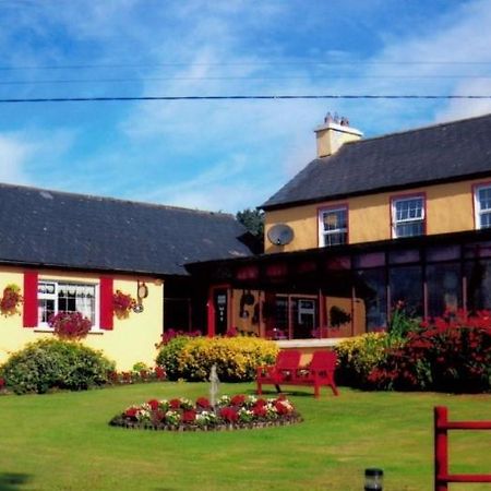 Findus House, Farmhouse Bed & Breakfast Macroom Exterior photo